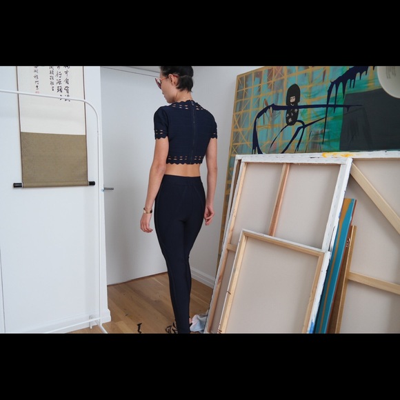 Herve Leger crop top - Picture 3 of 8